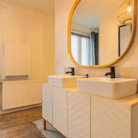 Vendégház Maison 2 Avec Jardin & Parking Gratuit 3*